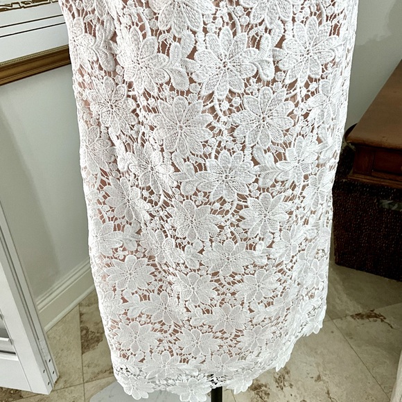 EUC JESSICA HOWARD White Embroidered Lace Dress w/ Peach Lining Size 12 - Picture 3 of 7